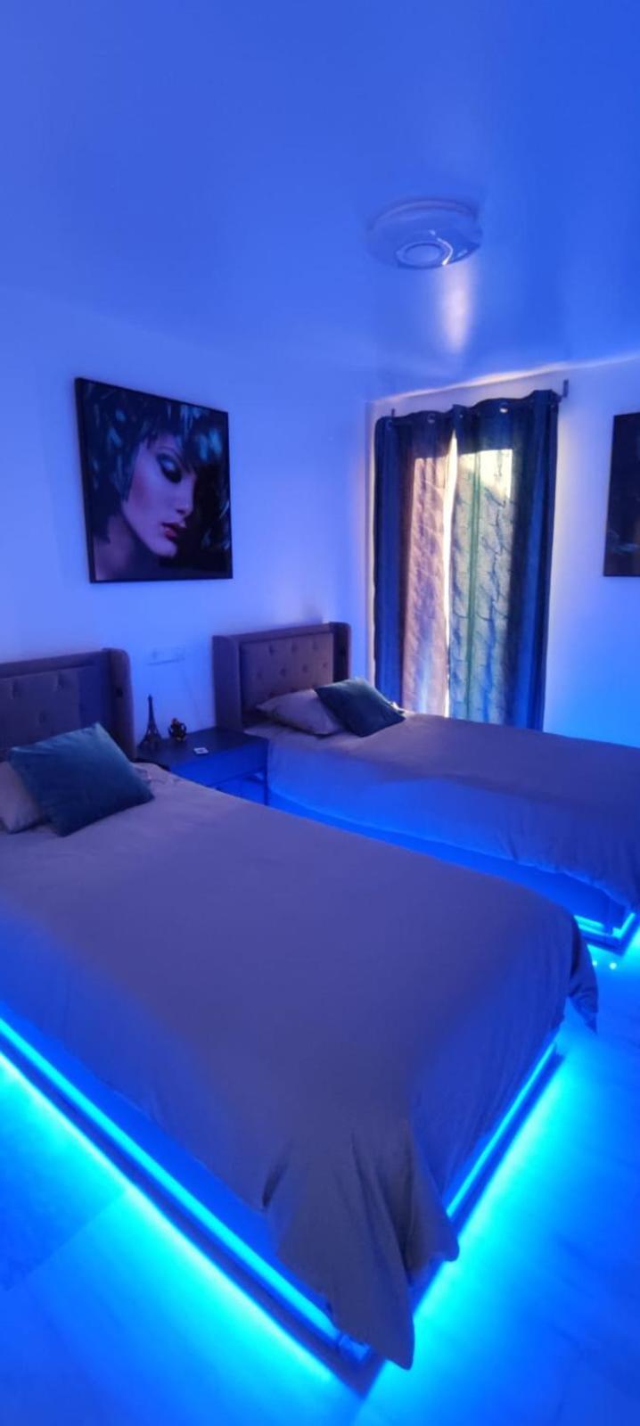 Thelifehouse * Marbella